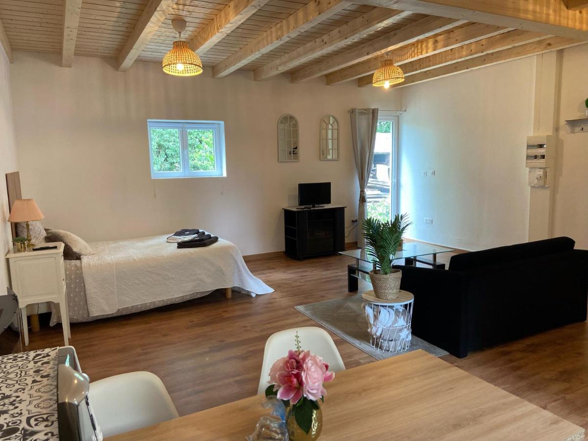 Le Chene: Petit Chalet Cosy Proche De Mulhouse Riedisheim Zewnętrze zdjęcie